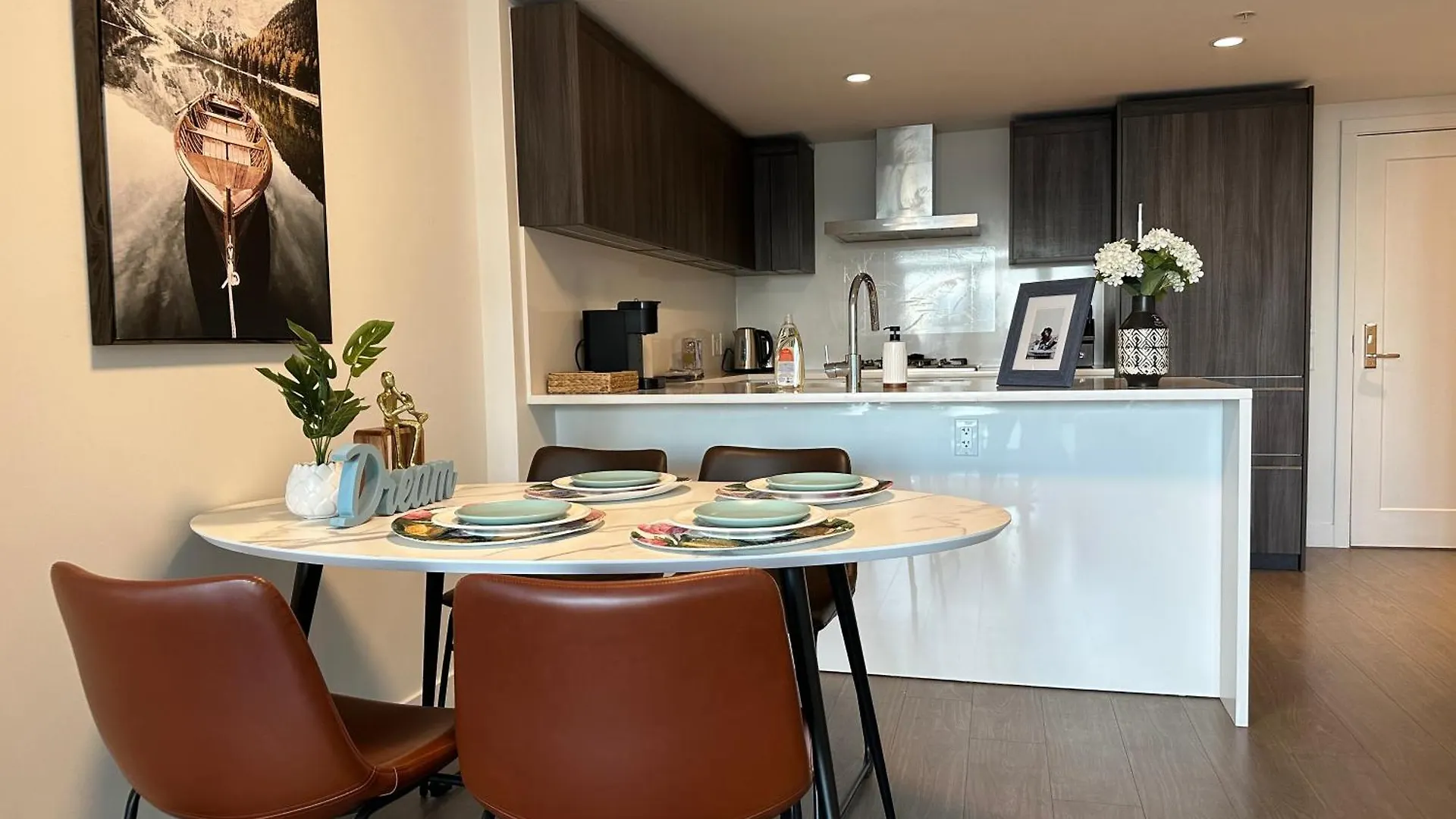 Apartment Ubc Pacific Spirit Modern Style Home Vancouver Canada